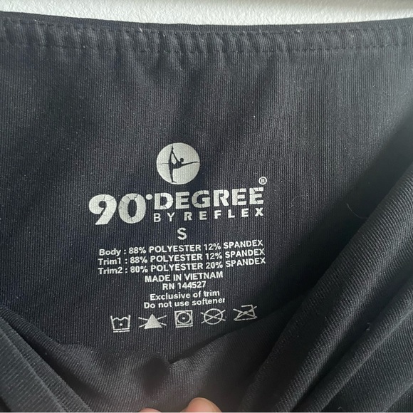 Bundle: 2 pairs of size small 90 Degree Leggings - Picture 11 of 16